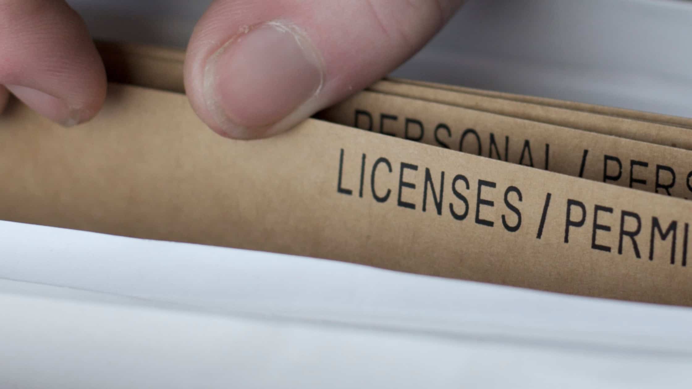 Stylish modern bathroom faucet with sleek design and chrome finish.